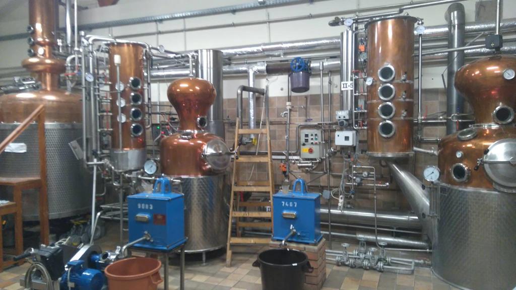 Tuzseri Palinka Tanya Exteriör bild